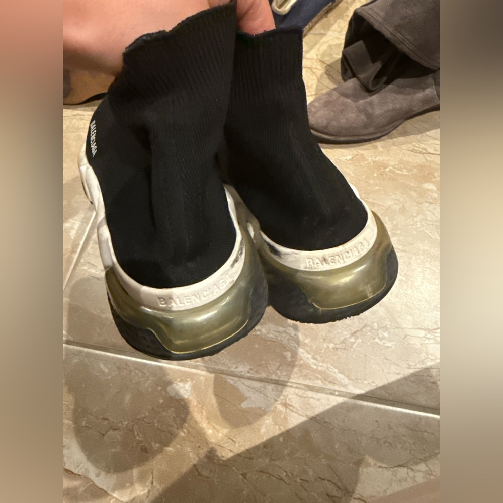 Balenciaga Women’s Sock Sneaker Size 40 - Picture 5 of 5